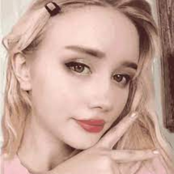 Meet your Posher, Marilynn - Picture 1 of 1